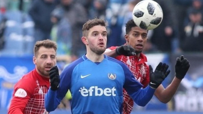 Бивш нападател на ЦСКА и Левски се провали в Стяуа